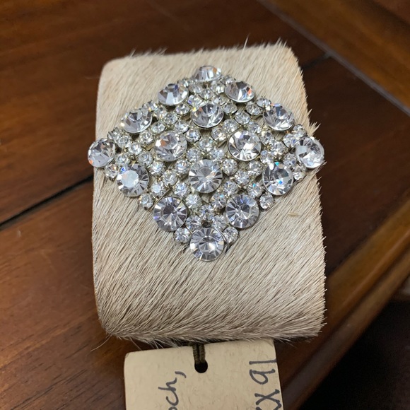 Made in the Deep South Cuff - Picture 3 of 3